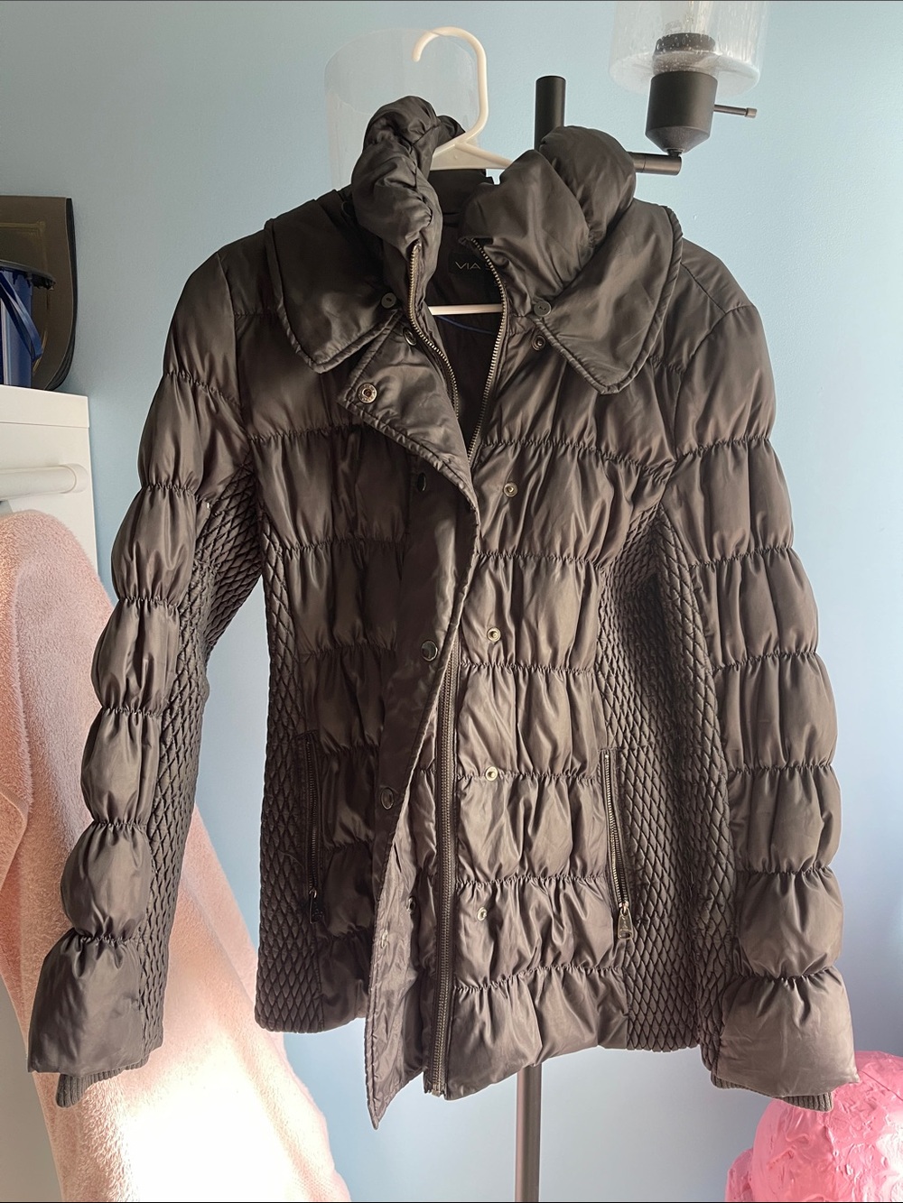 Via Spiga Quilted Puff Jacket in Dark Brown